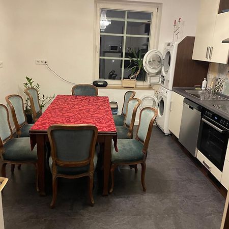 Musikalische Ferienwohnung Mit Rheinblick سانكت غور المظهر الخارجي الصورة