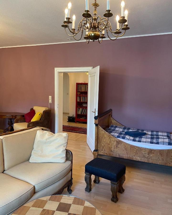 Musikalische Ferienwohnung Mit Rheinblick سانكت غور المظهر الخارجي الصورة